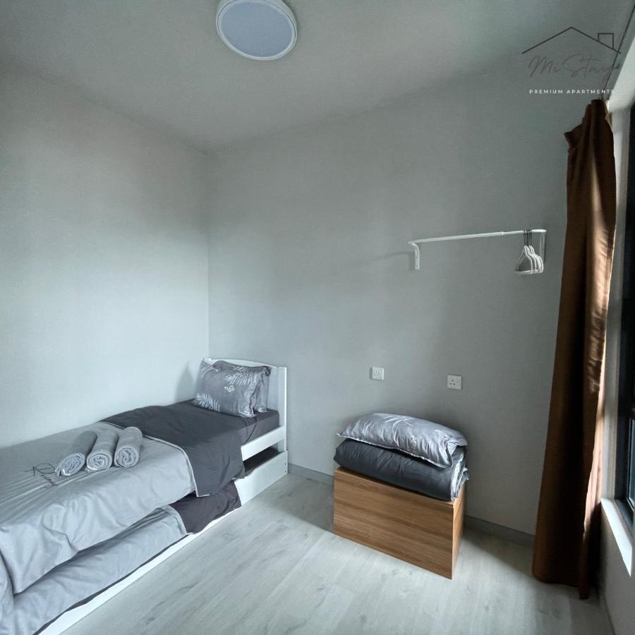 Mistay 4-5Pax Apartment Кота-Кинабалу Экстерьер фото